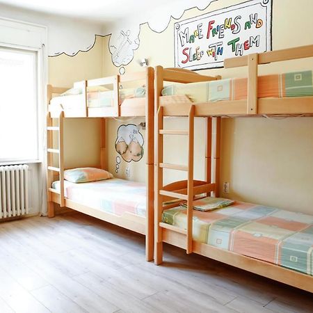 נובי סאד City Hostel מראה חיצוני תמונה